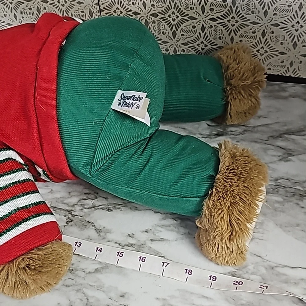 NWT Snowflake Teddy Christmas 2021 Santa Hat soft plush stuffed collector's 20" - Picture 12 of 12